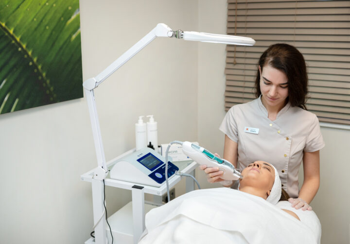 PRX-T33 neinvazinė biorevitalizacija